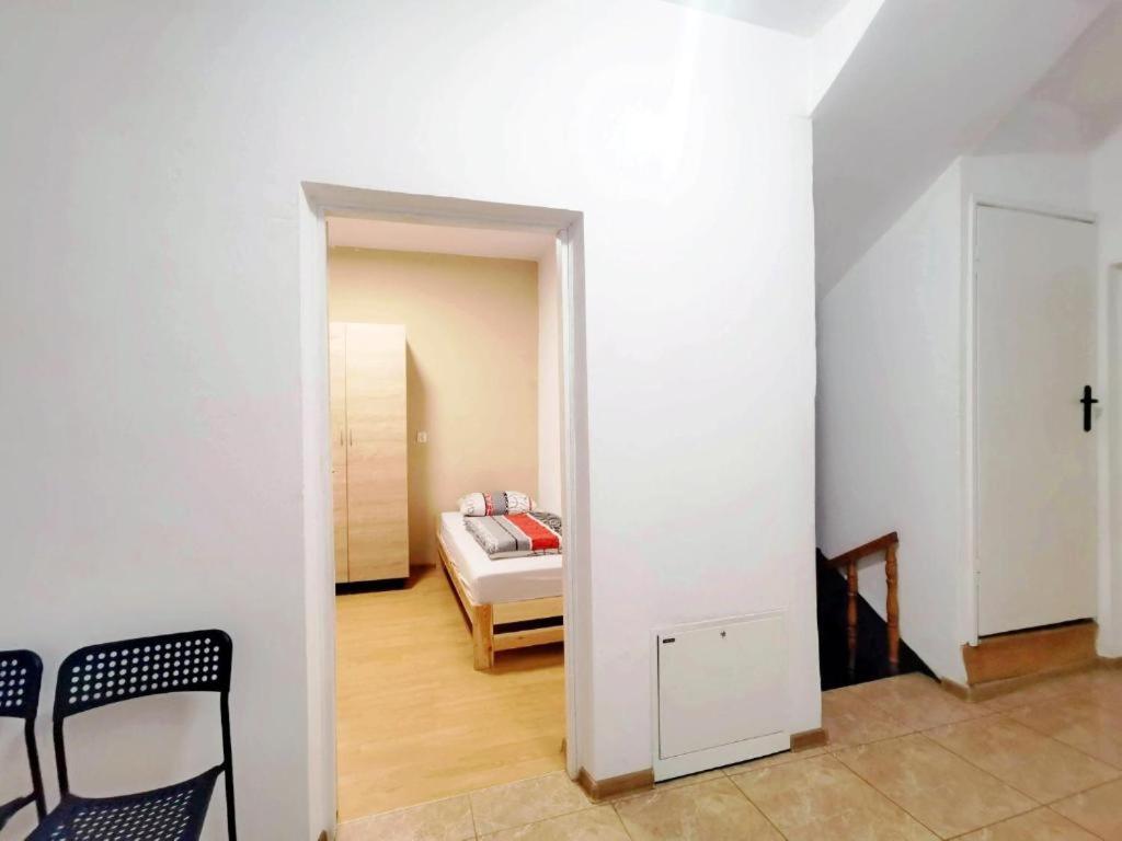 Hostel Guest House
